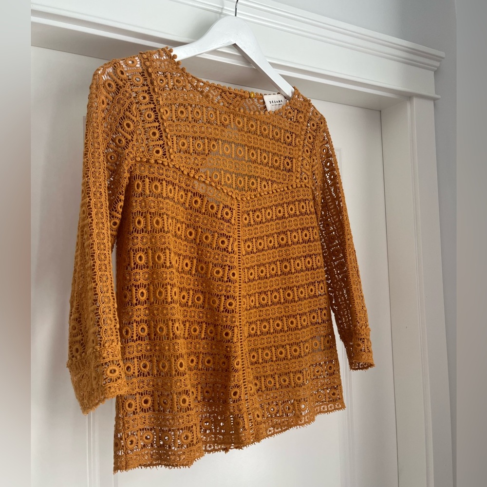 Beautiful Sezane Top! Size 40 or 8.